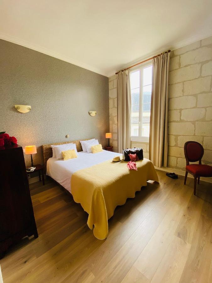 Hotel Le Plantagenet Chinon Exterior foto