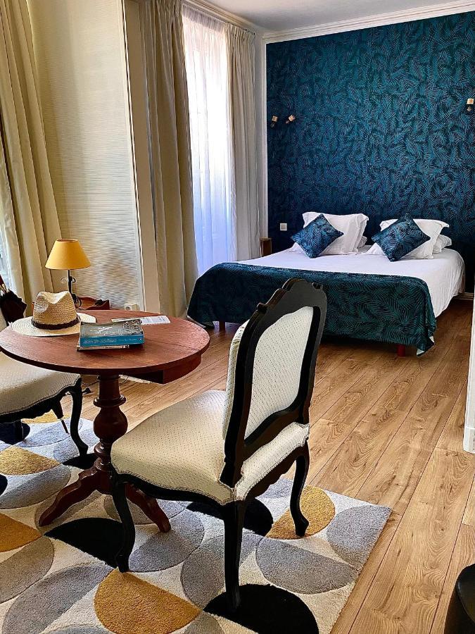 Hotel Le Plantagenet Chinon Exterior foto